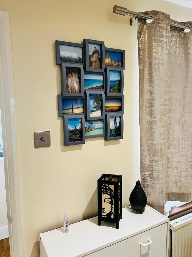 Reading West Homestay Esterno foto